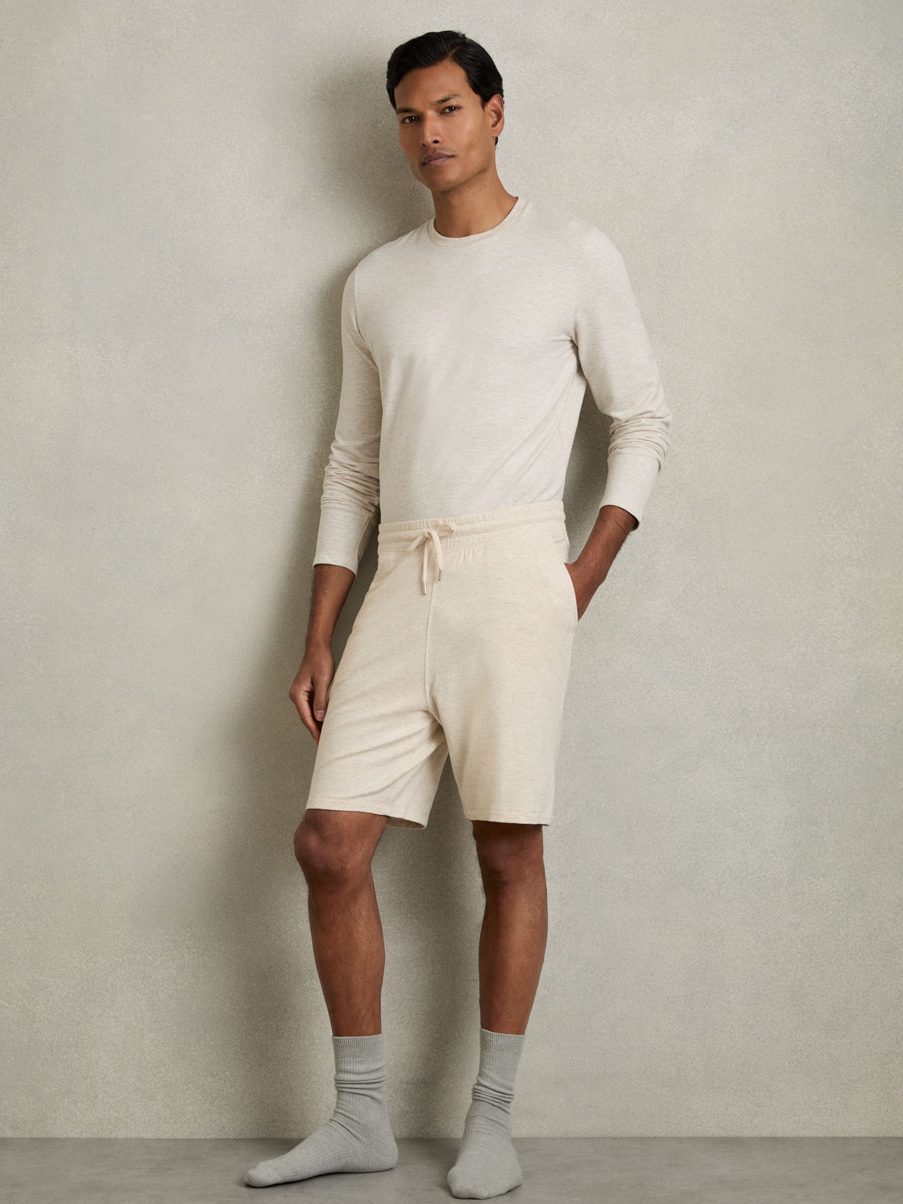 شورت مبطن من الصوف برباط من Reiss - صورة 1 من 6