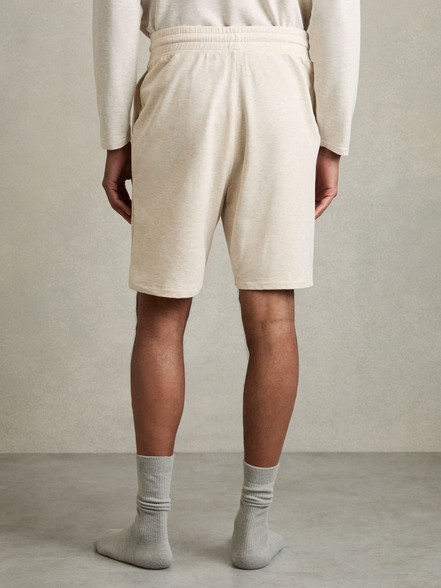 شورت مبطن من الصوف برباط من Reiss - صورة 5 من 6